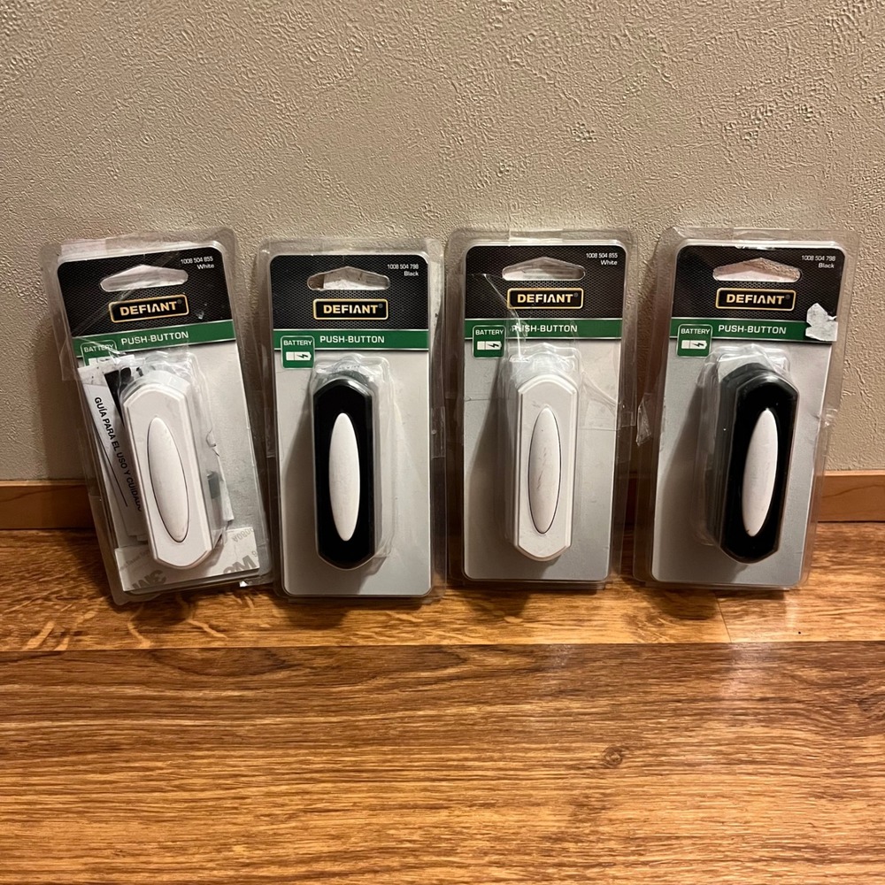 Defiant‎ Battery Push Button for Wireless Doorbell Chime 4 Pack White Black